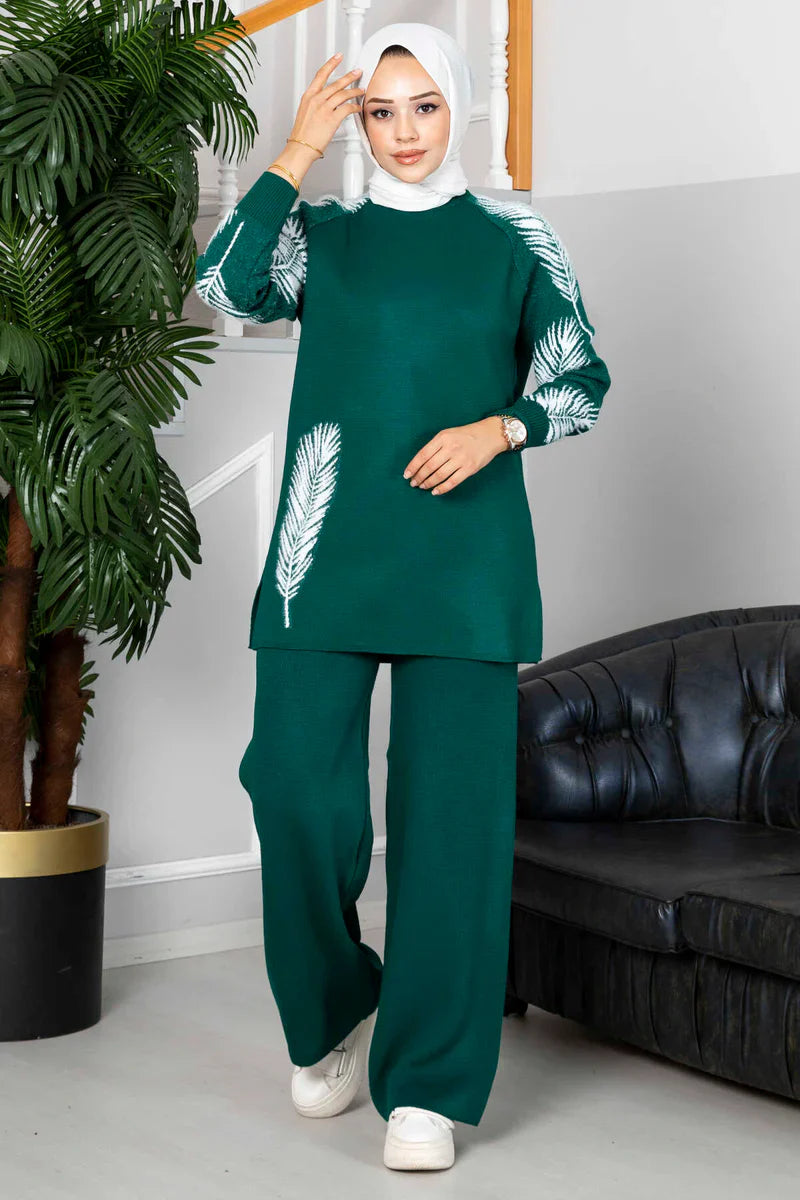 Winter Green Feather Printed Long Sleeves 2 PC Co-Ord Set