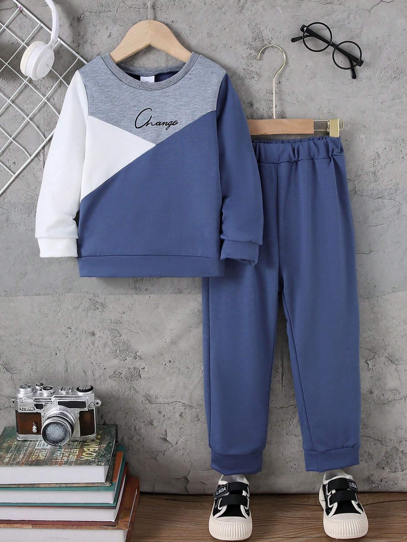 Change Letter Printed Kids Winter Suit (Each)