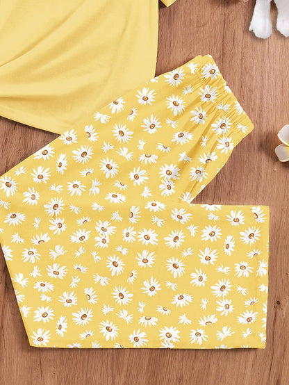 Sunflower Printed Half Sleeve Night Suit (7-16 Years)