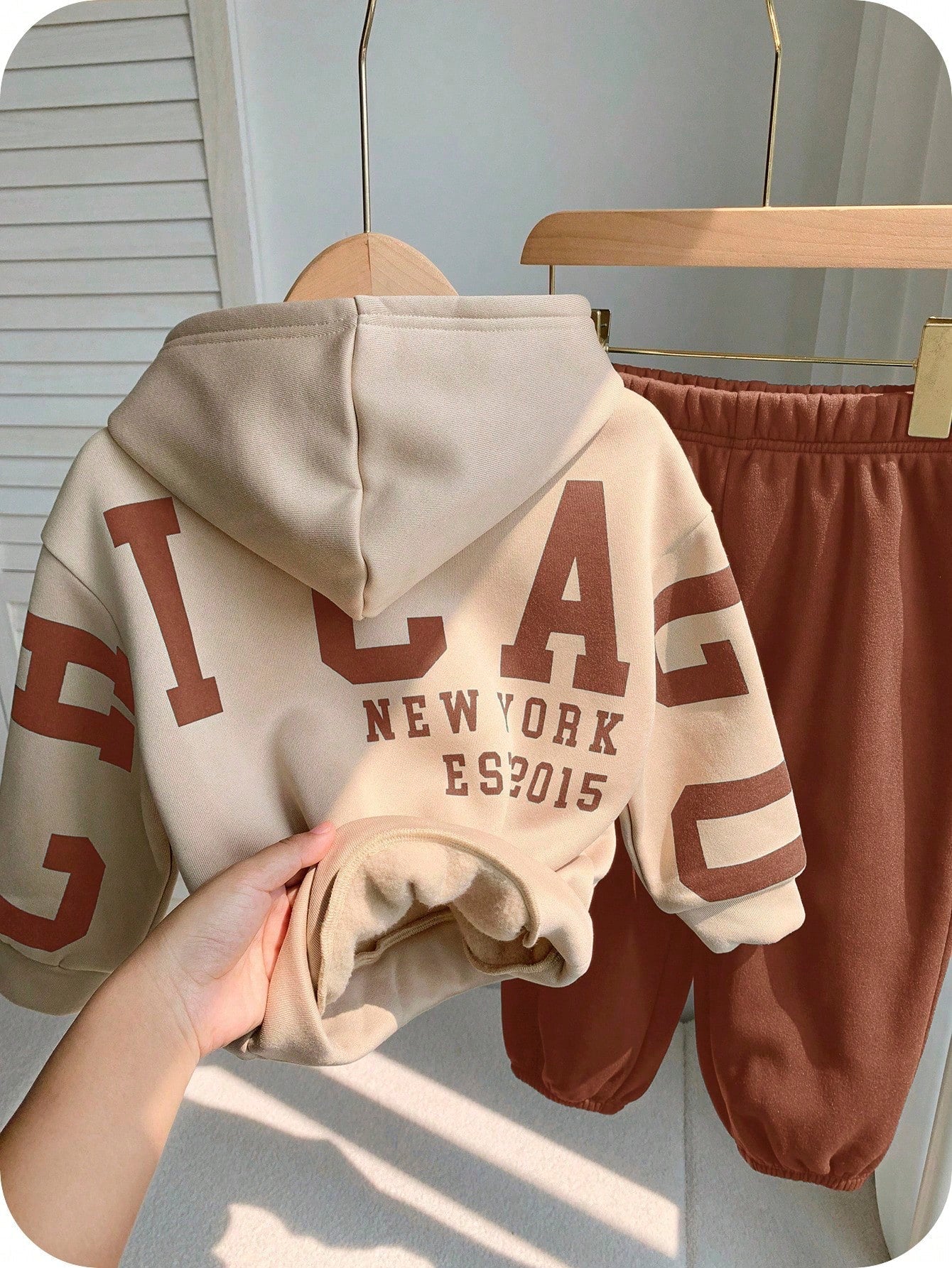 Coffee Color New York Printed Kids Winter Suit