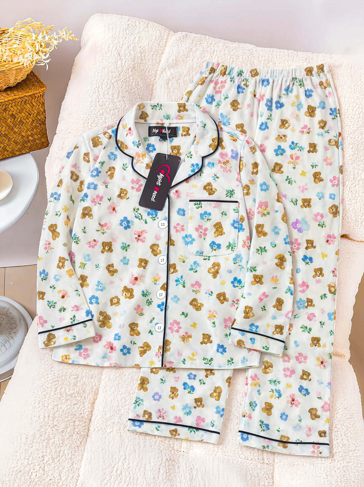 Kids Floral & Bear Printed Crinkled Cotton Night Suit