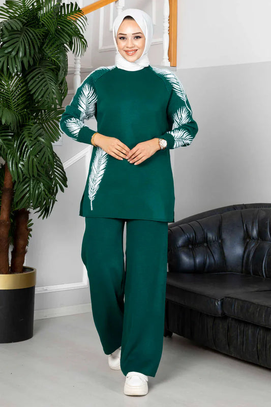 Winter Green Feather Printed Long Sleeves 2 PC Co-Ord Set